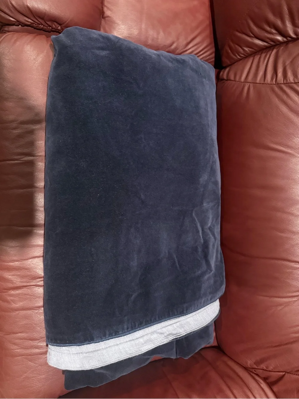 O&O by Velvet-Twill Duvet Cover Set in Navy